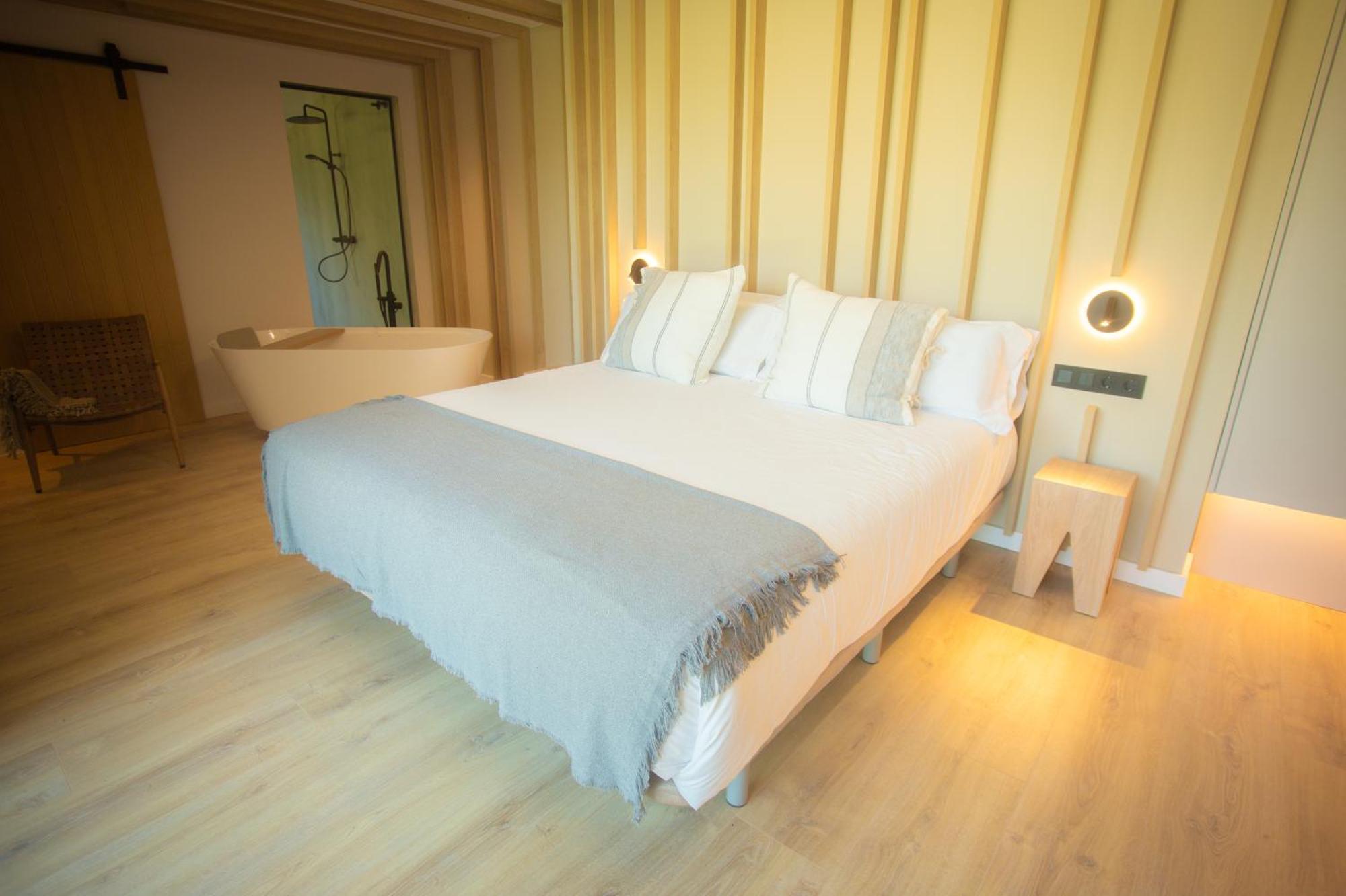 L'Indret Del Pedraforca Adults Only Hotell Saldés Exteriör bild